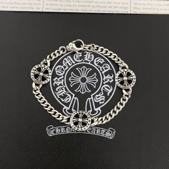Products worn by celebrities 2024SS Bracelet CHROME HEARTS Products worn by celebrities 2024SS Bracelet CHROME HEARTS