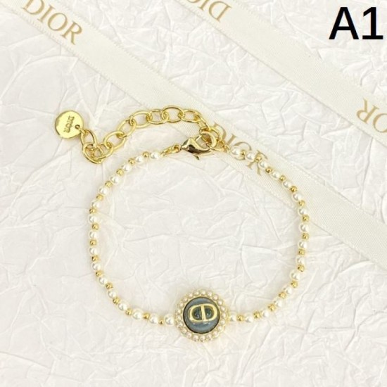 Miraculous sale price! 2024SS Bracelet DIOR Miraculous sale price! 2024SS Bracelet DIOR