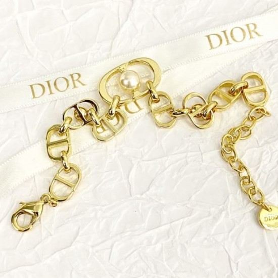 2024SS Bracelet DIOR continues to attract attention in spring and summer 2024SS Bracelet DIOR continues to attract attention in spring and summer