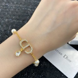 DIOR Dior 2024SS bracelet that many adults buy