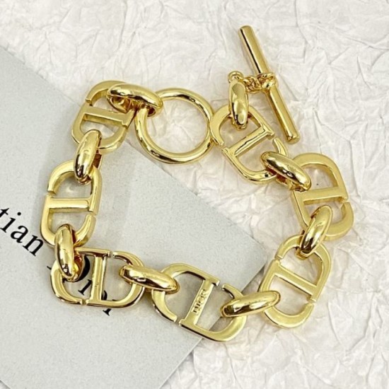 DIOR Highly conspicuous new 2024SS bracelet DIOR Highly conspicuous new 2024SS bracelet
