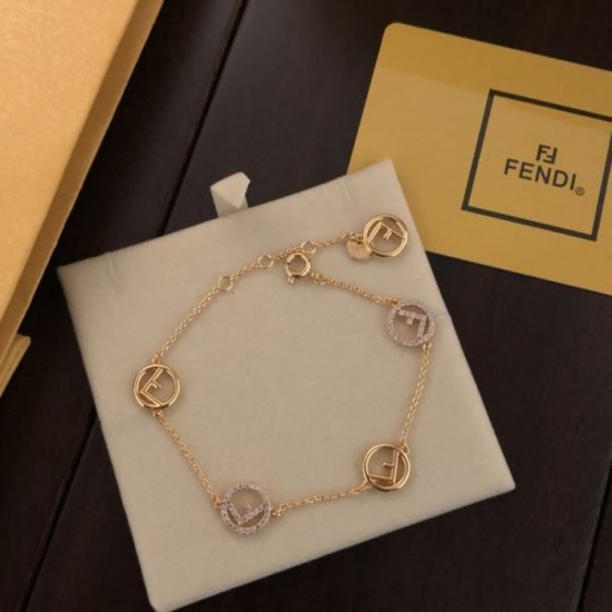 New Spring/Summer Collection 2024SS Bracelet FENDI New Spring/Summer Collection 2024SS Bracelet FENDI