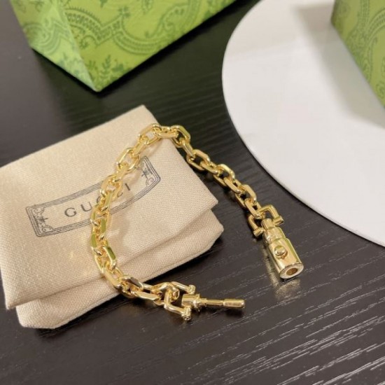2024SS GUCCI Gucci Bracelet New in Spring/Summer Collection 2024SS GUCCI Gucci Bracelet New in Spring/Summer Collection