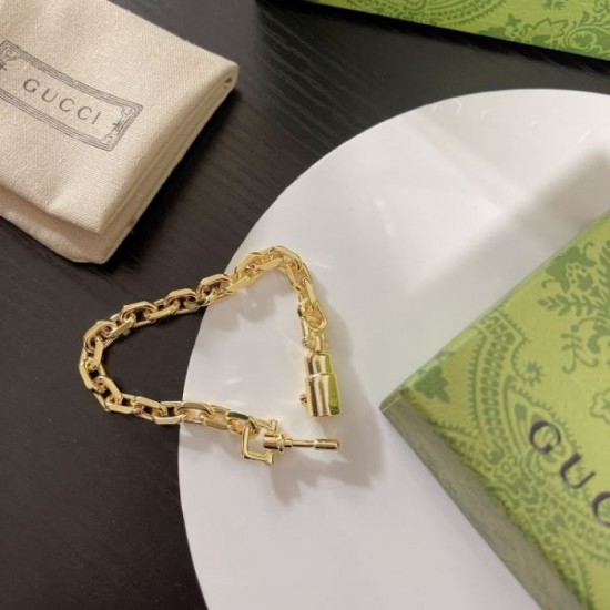 2024SS GUCCI Gucci Bracelet New in Spring/Summer Collection 2024SS GUCCI Gucci Bracelet New in Spring/Summer Collection