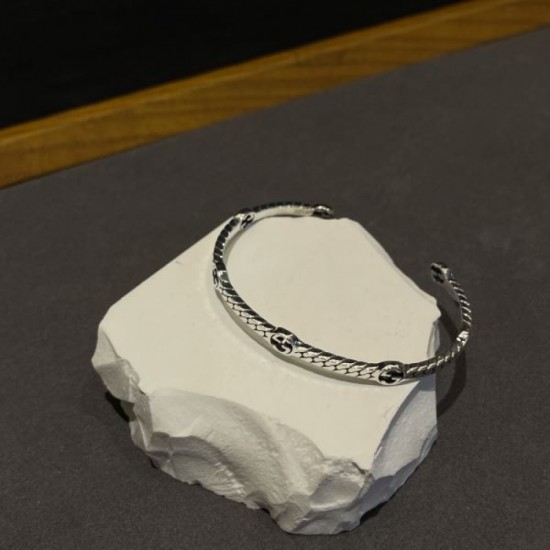 2024SS GUCCI Gucci Bracelet Increases your fashion level 2024SS GUCCI Gucci Bracelet Increases your fashion level