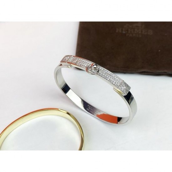 HERMES 2024SS bracelet with a retro feel HERMES 2024SS bracelet with a retro feel