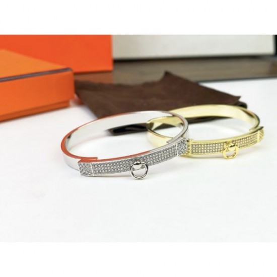 HERMES 2024SS bracelet with a retro feel HERMES 2024SS bracelet with a retro feel