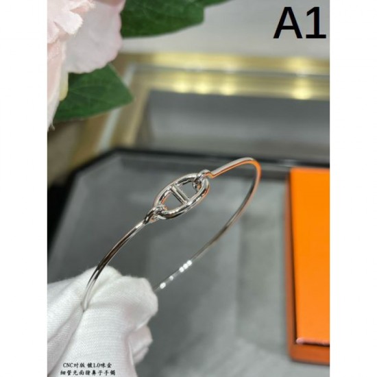 HERMES Domestic Sale Almost Sold Out 2024SS Bracelet HERMES Domestic Sale Almost Sold Out 2024SS Bracelet