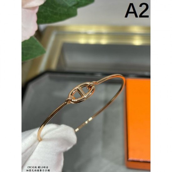 HERMES Domestic Sale Almost Sold Out 2024SS Bracelet HERMES Domestic Sale Almost Sold Out 2024SS Bracelet