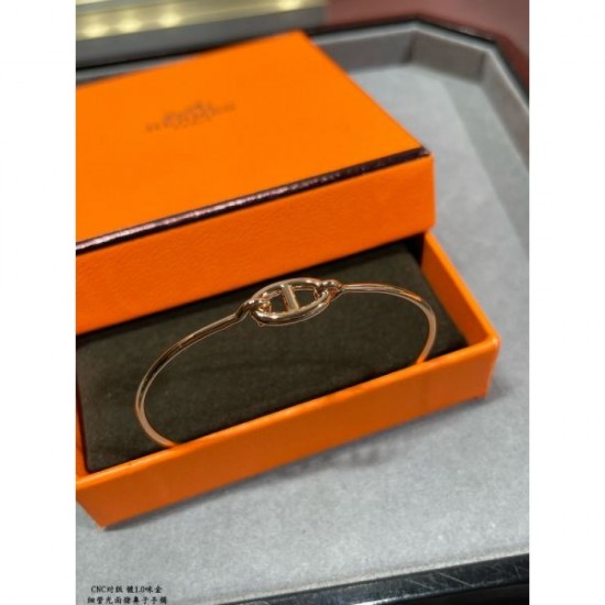 HERMES Domestic Sale Almost Sold Out 2024SS Bracelet HERMES Domestic Sale Almost Sold Out 2024SS Bracelet