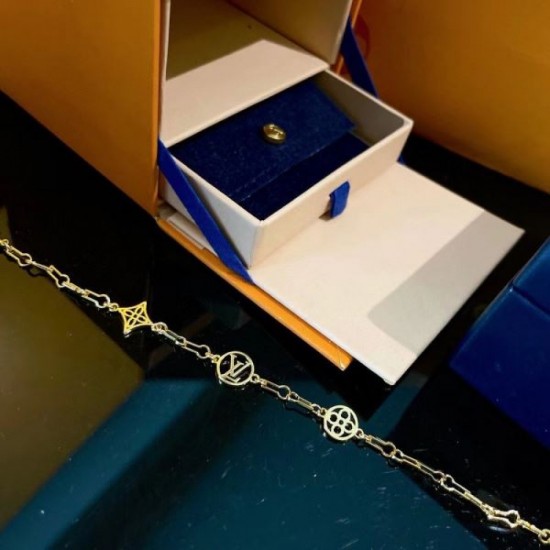 Latest and guaranteed to be sold out 2024SS bracelet LOUIS VUITTON Louis Vuitton Latest and guaranteed to be sold out 2024SS bracelet LOUIS VUITTON Louis Vuitton