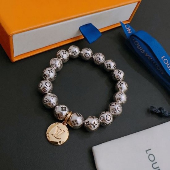 Popular items back in stock 2024SS Bracelet LOUIS VUITTON Louis Vuitton Popular items back in stock 2024SS Bracelet LOUIS VUITTON Louis Vuitton
