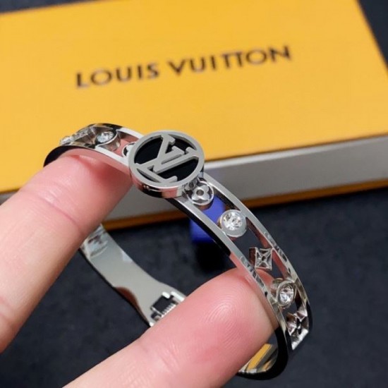 Popular classic popular 2024SS bracelet LOUIS VUITTON Louis Vuitton Popular classic popular 2024SS bracelet LOUIS VUITTON Louis Vuitton
