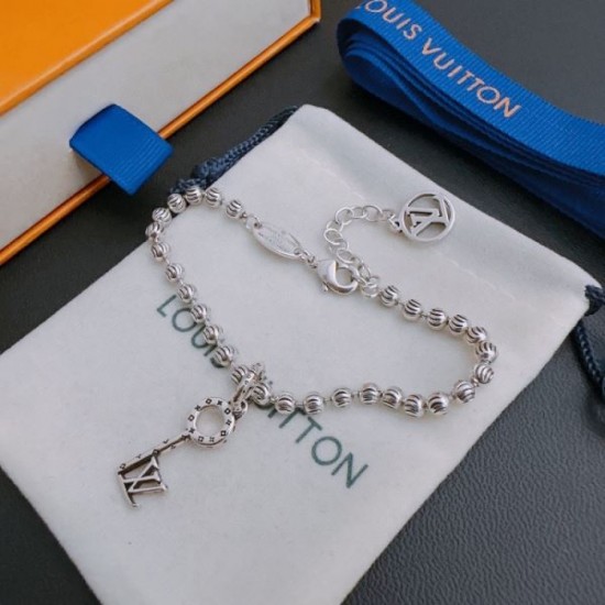 LOUIS VUITTON Overwhelming luxury 2024SS bracelet LOUIS VUITTON Overwhelming luxury 2024SS bracelet