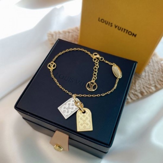 LOUIS VUITTON Limited gift 2024SS bracelet LOUIS VUITTON Limited gift 2024SS bracelet