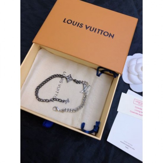 LOUIS VUITTON 2024SS Bracelet is becoming more and more popular LOUIS VUITTON 2024SS Bracelet is becoming more and more popular