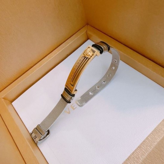 Mature texture 2024SS bracelet VERSACE Versace Mature texture 2024SS bracelet VERSACE Versace