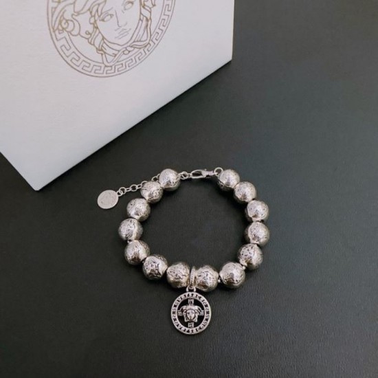 VERSACE Versace classic style 2024SS bracelet VERSACE Versace classic style 2024SS bracelet