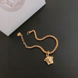 VERSACE Especially noteworthy 2024SS bracelet