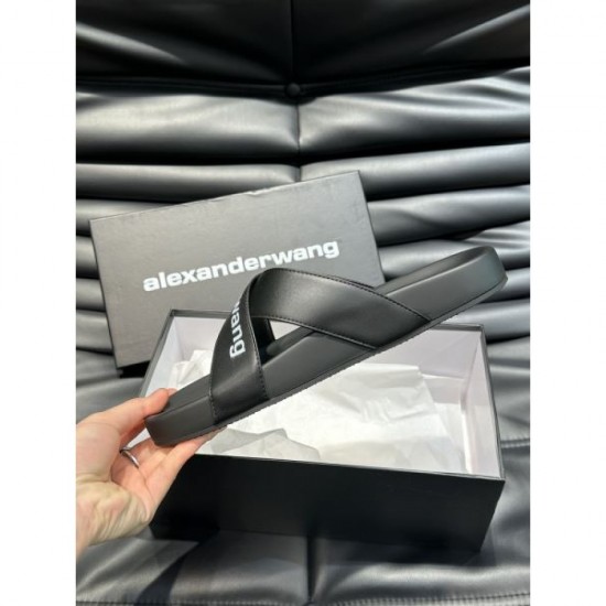 ALEXANDER WANG Alexander Wang Notable 2024SS Men's Slippers This Spring/Summer ALEXANDER WANG Alexander Wang Notable 2024SS Men's Slippers This Spring/Summer
