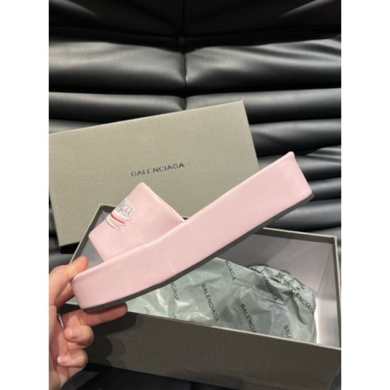 BALENCIAGA Balenciaga 2024SS Men's Slippers in Colors that Can Be Mixed and Matched BALENCIAGA Balenciaga 2024SS Men's Slippers in Colors that Can Be Mixed and Matched
