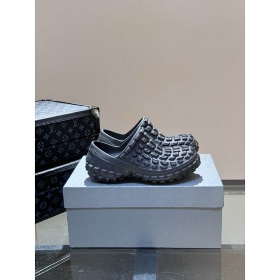 BALENCIAGA Balenciaga Limited Edition 2024SS Men's Sandals Delivered from Overseas BALENCIAGA Balenciaga Limited Edition 2024SS Men's Sandals Delivered from Overseas