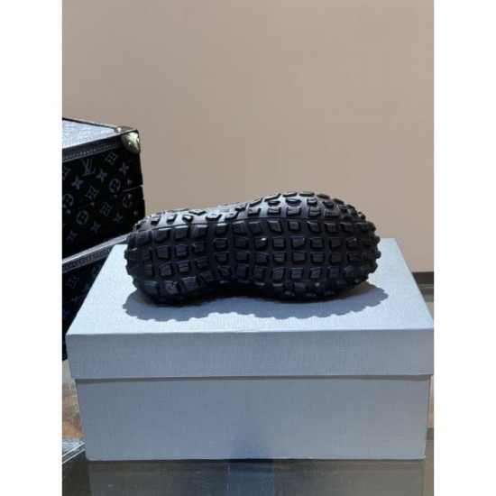 BALENCIAGA Balenciaga Limited Edition 2024SS Men's Sandals Delivered from Overseas BALENCIAGA Balenciaga Limited Edition 2024SS Men's Sandals Delivered from Overseas