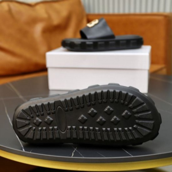 BALMAIN New summer products that transcend borders and eras 2024SS Men's slippers BALMAIN New summer products that transcend borders and eras 2024SS Men's slippers
