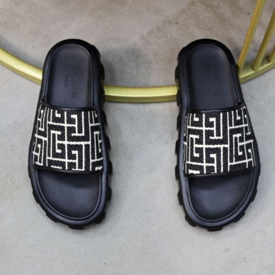 BALMAIN 2024SS men's slippers that are now very popular among celebrities BALMAIN 2024SS men's slippers that are now very popular among celebrities