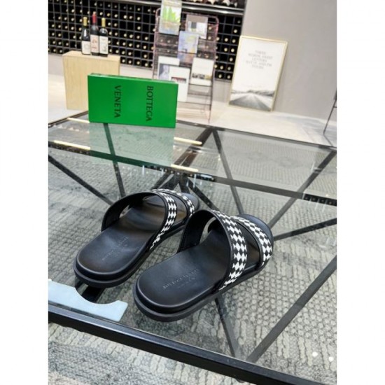BOTTEGA VENETA Bottega Veneta 2024SS Men's Slippers to enliven your summer mood BOTTEGA VENETA Bottega Veneta 2024SS Men's Slippers to enliven your summer mood