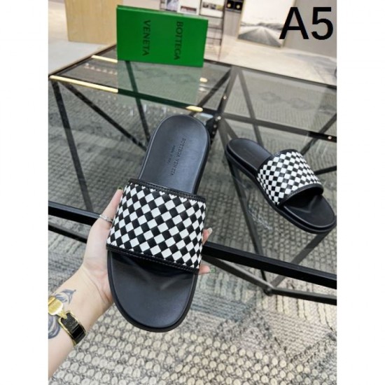 BOTTEGA VENETA Bottega Veneta is gaining attention now 2024SS Men's slippers BOTTEGA VENETA Bottega Veneta is gaining attention now 2024SS Men's slippers