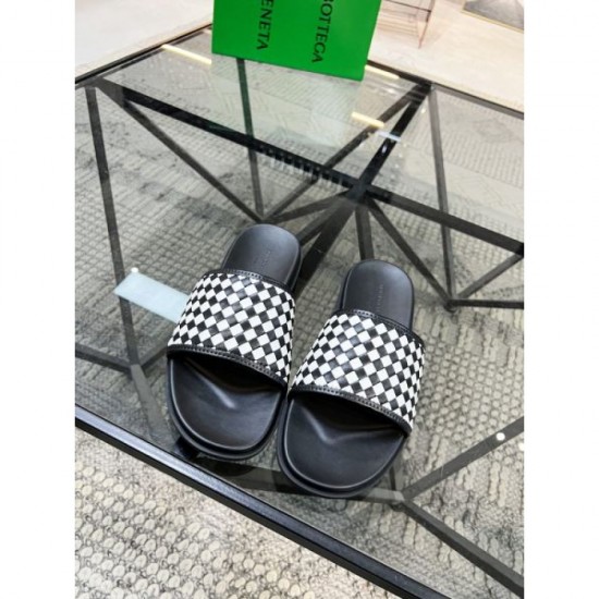 BOTTEGA VENETA Bottega Veneta is gaining attention now 2024SS Men's slippers BOTTEGA VENETA Bottega Veneta is gaining attention now 2024SS Men's slippers