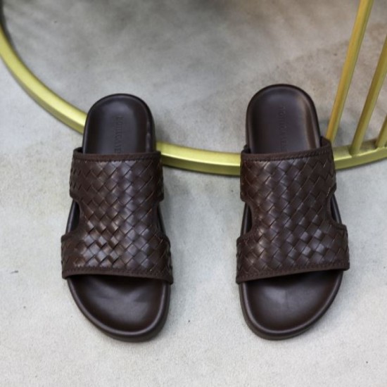BOTTEGA VENETA Bottega Veneta Vest Items 2024SS Men's Slippers BOTTEGA VENETA Bottega Veneta Vest Items 2024SS Men's Slippers