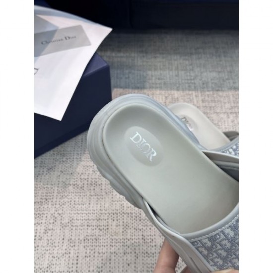 DIOR In stock and loved by overseas celebrities 2024SS Men's slippers DIOR In stock and loved by overseas celebrities 2024SS Men's slippers