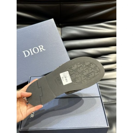DIOR Dior Eye-catching style this summer 2024SS Men's sandals DIOR Dior Eye-catching style this summer 2024SS Men's sandals
