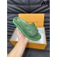 LOUIS VUITTON 2024SS men's slippers that go well with each other LOUIS VUITTON 2024SS men's slippers that go well with each other