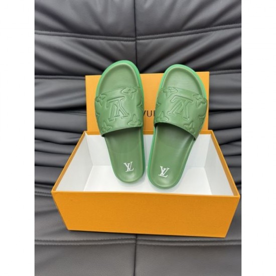 LOUIS VUITTON 2024SS men's slippers that go well with each other LOUIS VUITTON 2024SS men's slippers that go well with each other