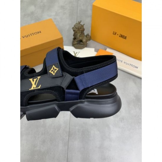LOUIS VUITTON Extremely popular 2024SS men's slippers LOUIS VUITTON Extremely popular 2024SS men's slippers