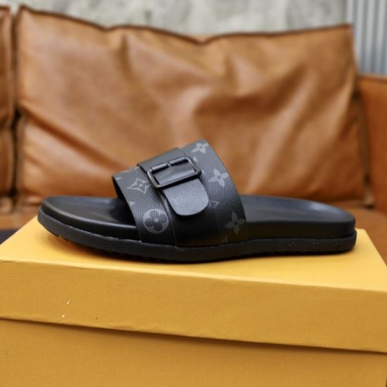LOUIS VUITTON 2024SS men's slippers that are useful regardless of the season LOUIS VUITTON 2024SS men's slippers that are useful regardless of the season