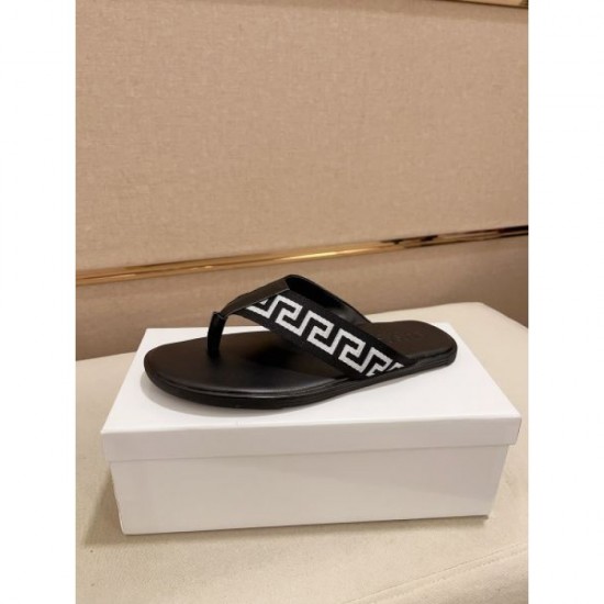 VERSACE Versace Popular Limited Color 2024SS Men's Sandals VERSACE Versace Popular Limited Color 2024SS Men's Sandals