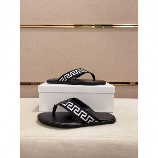 VERSACE Versace Popular Limited Color 2024SS Men's Sandals VERSACE Versace Popular Limited Color 2024SS Men's Sandals