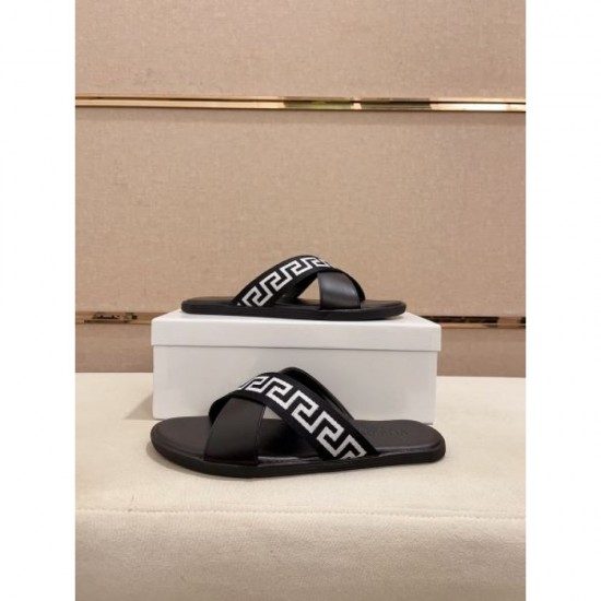 VERSACE Versace Customer Sale Special Price 2024SS Men's Sandals VERSACE Versace Customer Sale Special Price 2024SS Men's Sandals
