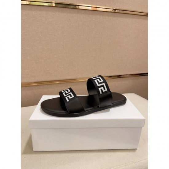 VERSACE Overseas Limited Item 2024SS Men's Sandals VERSACE Overseas Limited Item 2024SS Men's Sandals