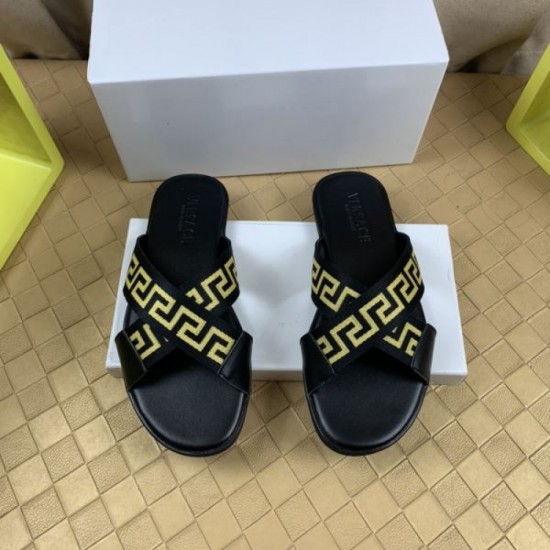 VERSACE Versace Spring/Summer Super Popular Instant Sold Out 2024SS Men's Sandals VERSACE Versace Spring/Summer Super Popular Instant Sold Out 2024SS Men's Sandals