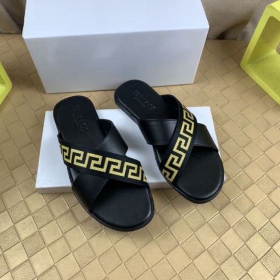 VERSACE Versace Summer Popular Item 2024SS Men's Sandals VERSACE Versace Summer Popular Item 2024SS Men's Sandals