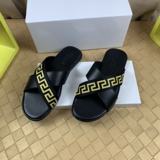 VERSACE Versace Summer Popular Item 2024SS Men's Sandals VERSACE Versace Summer Popular Item 2024SS Men's Sandals