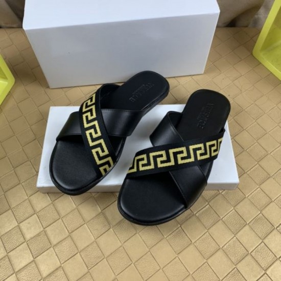 VERSACE Versace Summer Popular Item 2024SS Men's Sandals VERSACE Versace Summer Popular Item 2024SS Men's Sandals
