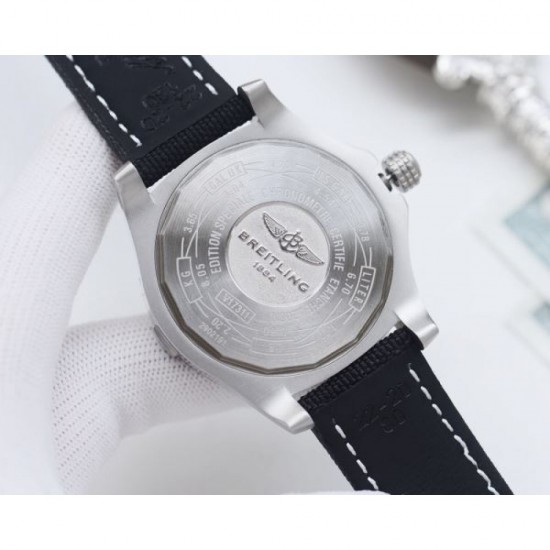 2024SS Spring/Summer Essentials BREITLING Watch 2024SS Spring/Summer Essentials BREITLING Watch