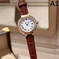 2024SS CARTIER watch that is useful during the change of seasons