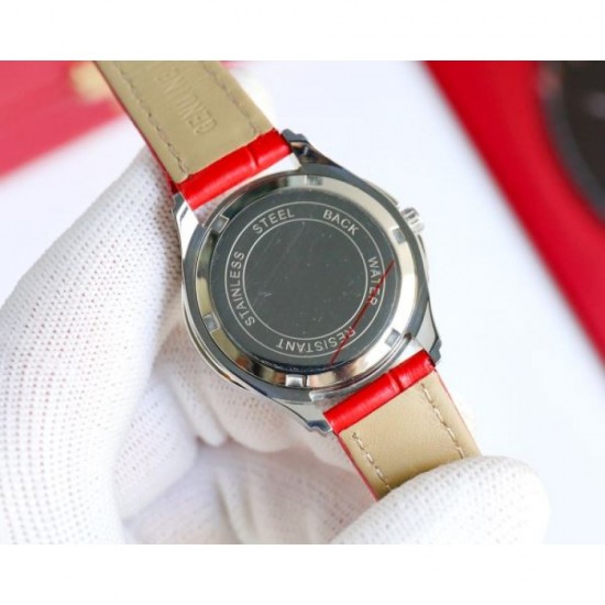 2024SS Enjoy fashion with ease CHANEL Clock Watch 2024SS Enjoy fashion with ease CHANEL Clock Watch